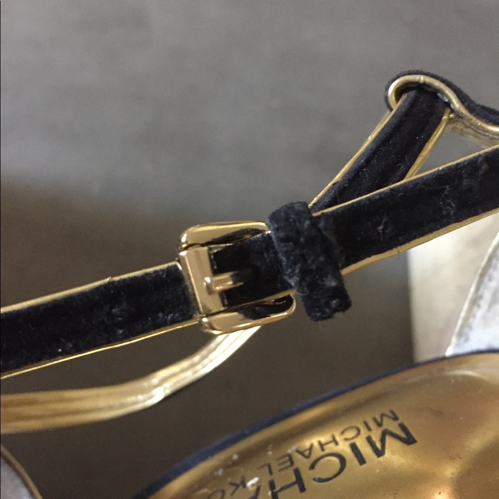 MICHAEL MICHAEL KORS Gold &Black Wedges - Picture 4 of 5